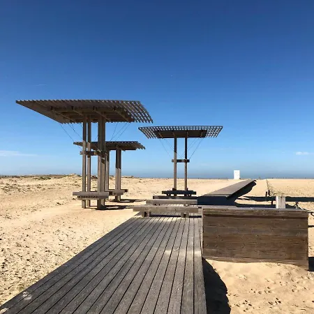 King's Tower By Ferias Em Figueira فيغيورا دا فوز